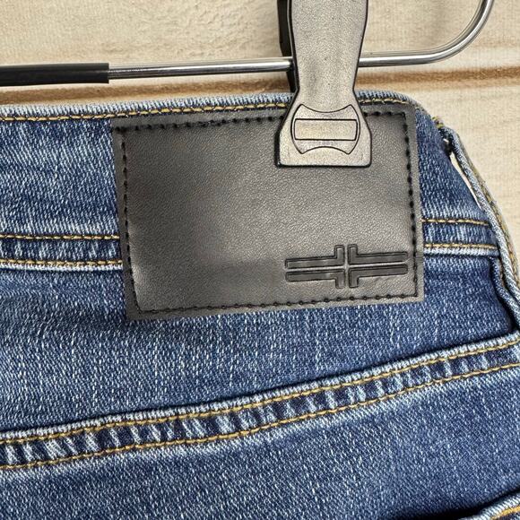 Liverpool Los Angeles Pembroke Kingston Modern Straight Jeans Size 32x30 - Picture 6 of 13